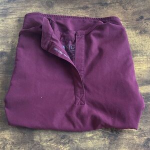 Figs Rafaela Scrub top maroon